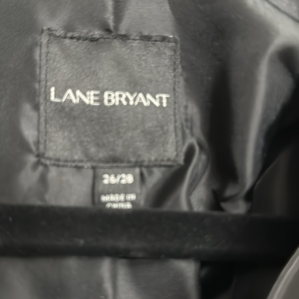 Women’s Jacket - Picture 2 of 3